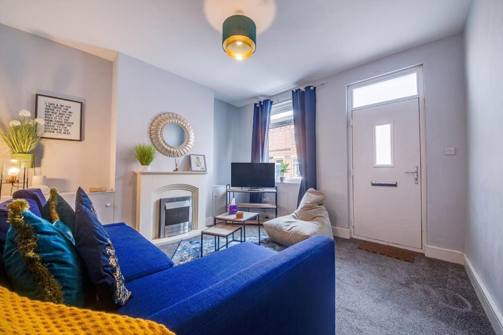 Glasswing Stays Liquorice Lodge Castleford Exteriör bild