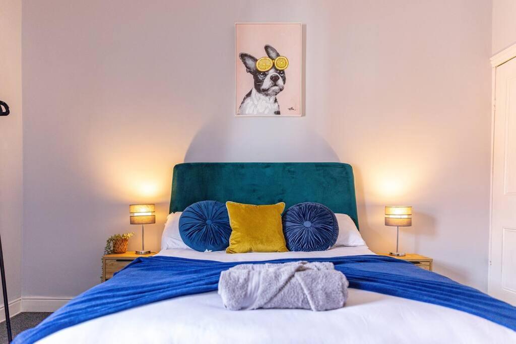 Glasswing Stays Liquorice Lodge Castleford Exteriör bild
