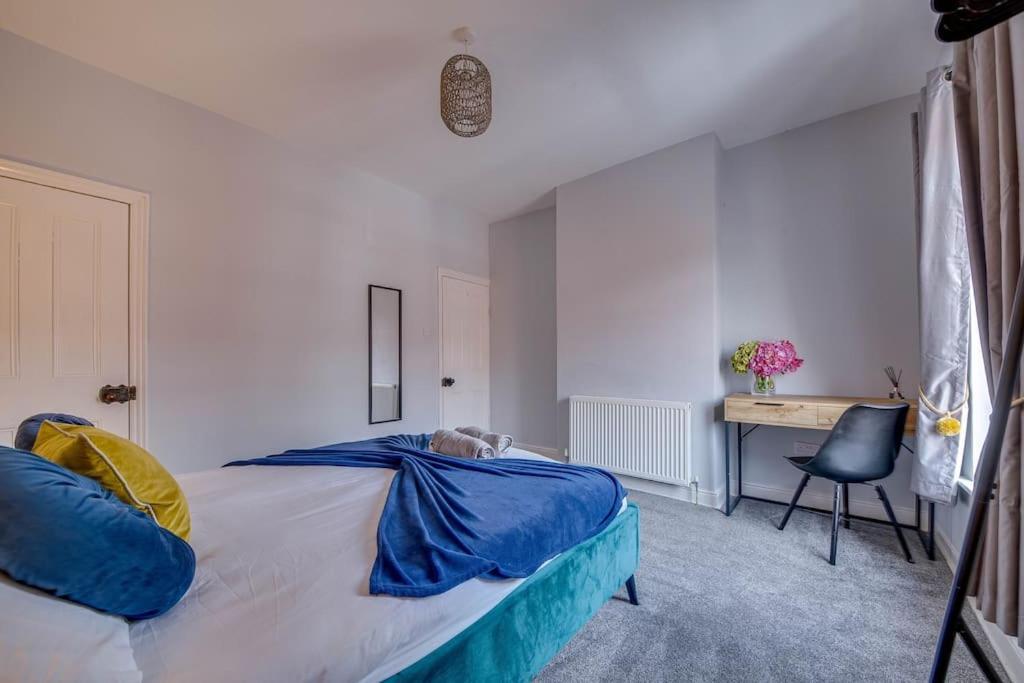 Glasswing Stays Liquorice Lodge Castleford Exteriör bild